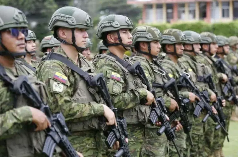 Fuerzas Armadas en Ecuador