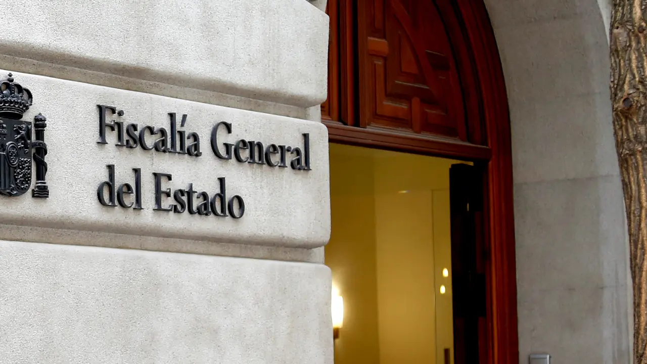 Fiscal&iacute;a General del Estado