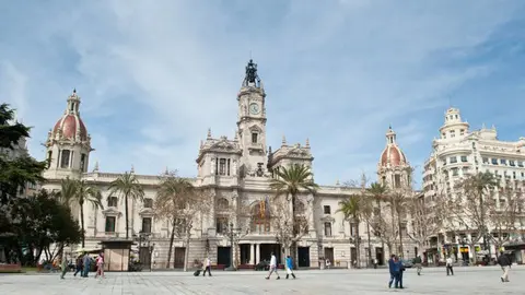 VALENCIA PLAZA
