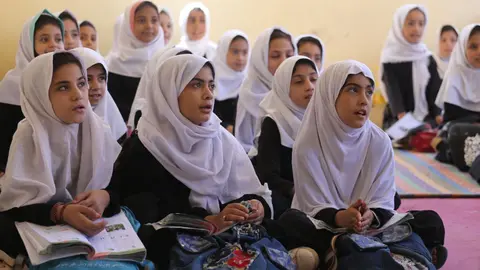 Niñas talibanes