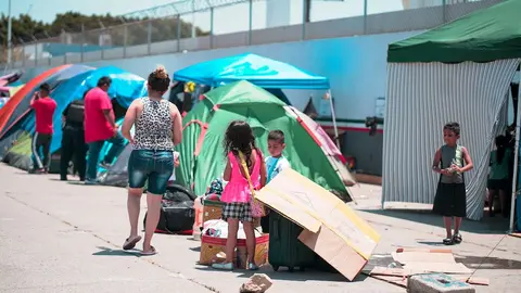 photo-1624153759367-e06fe47a0a61