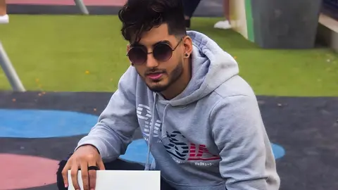 d62b4392-d4aa-45cf-b913-a580b333d554