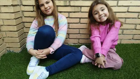 Camila y Luciana