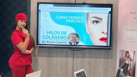 9894e7d5-d989-4858-997a-93d9d8a2279b