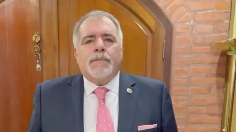 Dr Miguel Angel Pierri 2