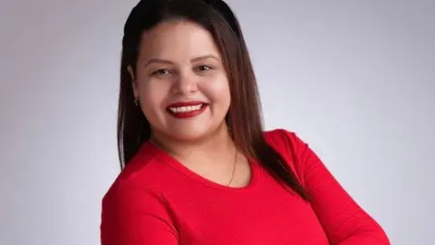 048b00a4-cecb-4f09-a282-840dd5dd5f6f