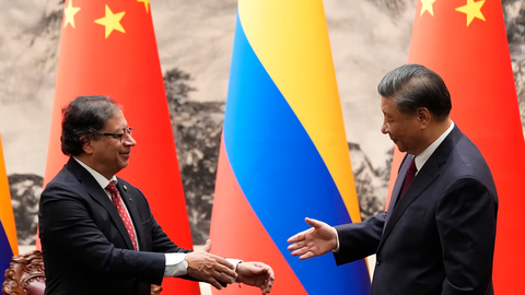 Gustavo Petro y Zi Jinping