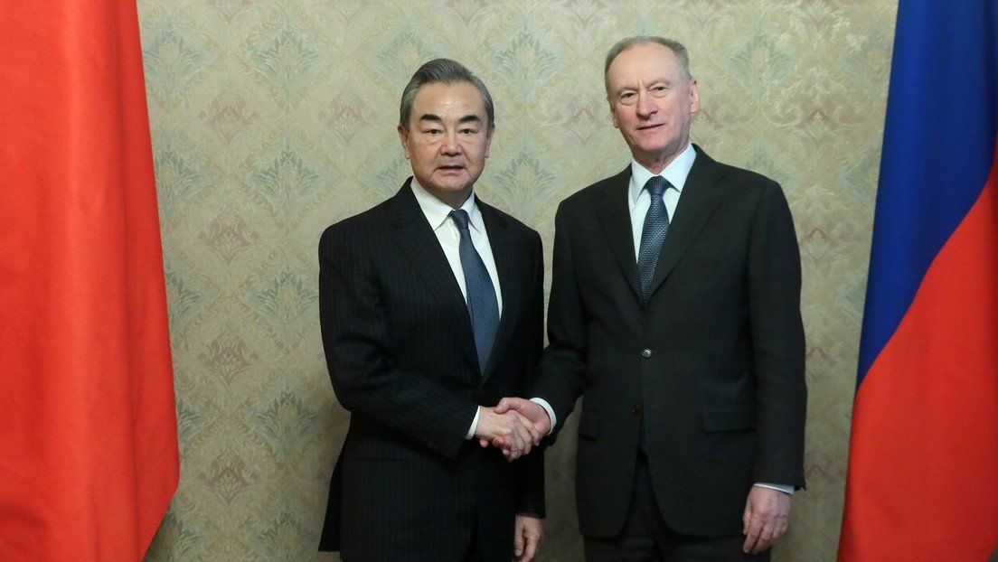 Rusia y China: Se reúnen para fortalecer relaciones bilaterales