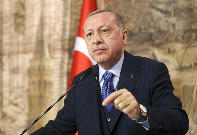 Erdogan: Pide perdón por su labor ineficiente tras terremotos