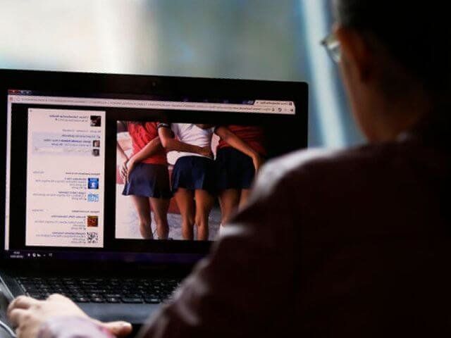 Fiscal español: Los menores usan la pornografía como si fuera un tutorial
