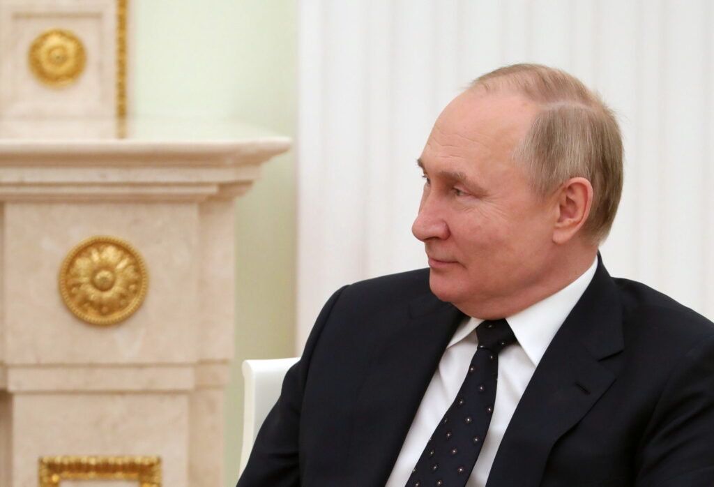 EE.UU: La visita de Putin a Mariúpol es un intento de “animar” a su población
