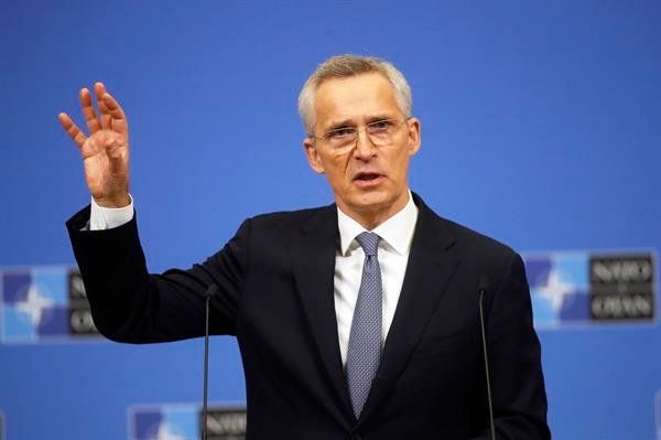 OTAN exige a Suiza reconsiderar su prohibición de reexportar armas a Ucrania