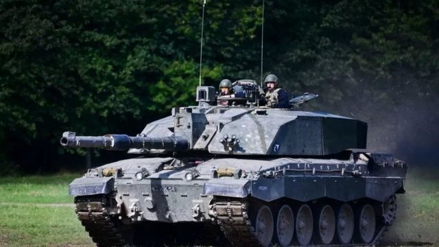España tiene planeado enviar a Ucrania seis tanques Leopard 2A4