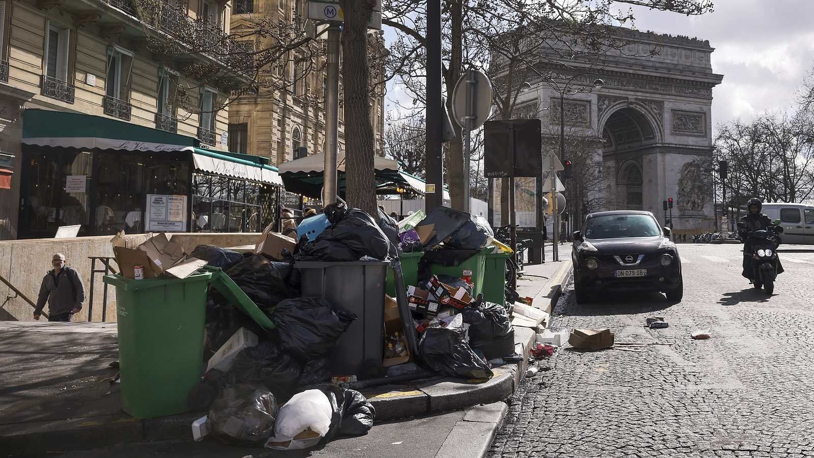 ¡En Francia! Decidieron parar la protesta y volver a trabajar este miércoles