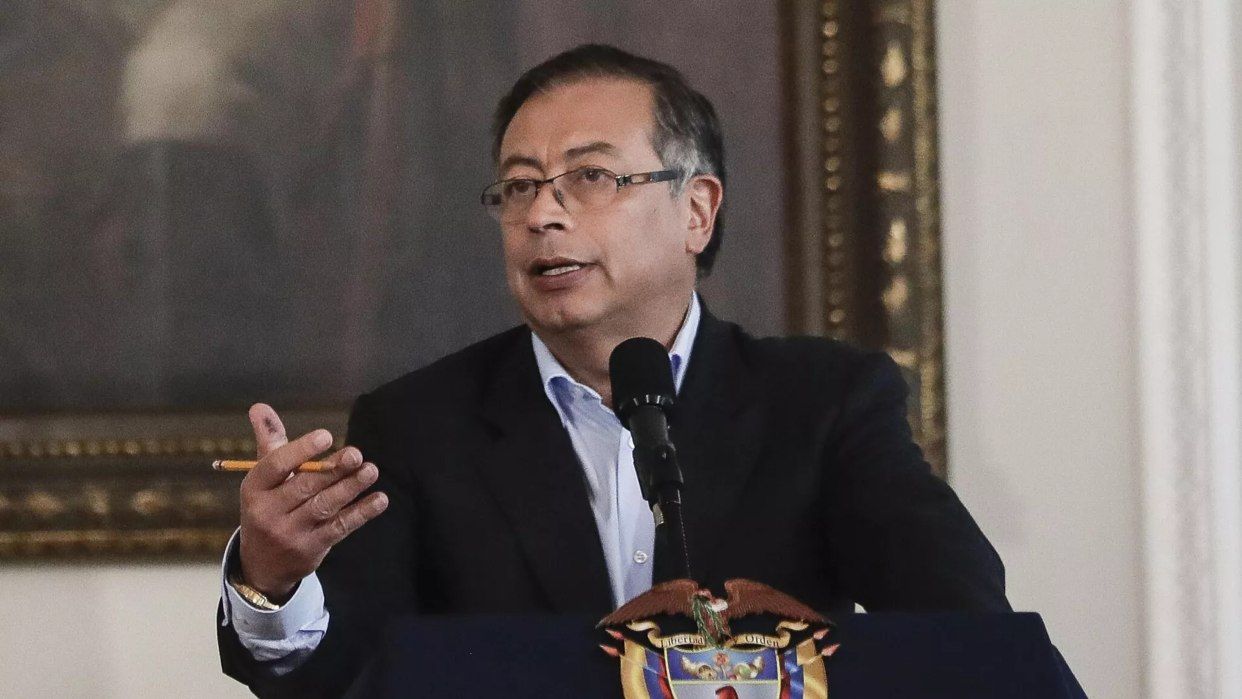 Para acordar cese al fuego en Colombia: Petro sugirió seriedad al ELN