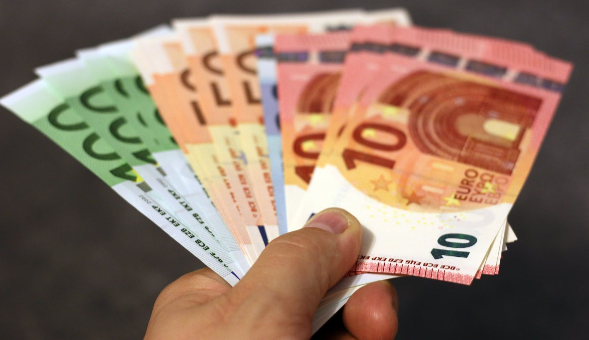 ¡Atención! Otorgan subvenciones de alquiler en Cataluña para personas de 36 a 64 años