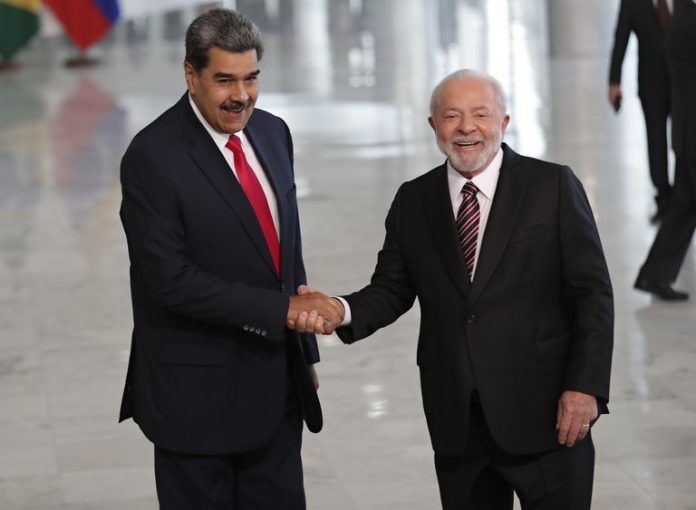 Los congresistas de Brasil repudiaron la visita de Maduro