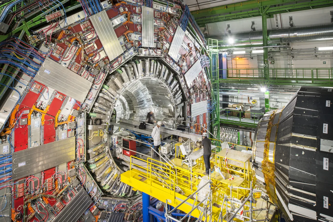 El CERN convierte plomo en oro en una fugaz reacción nuclear