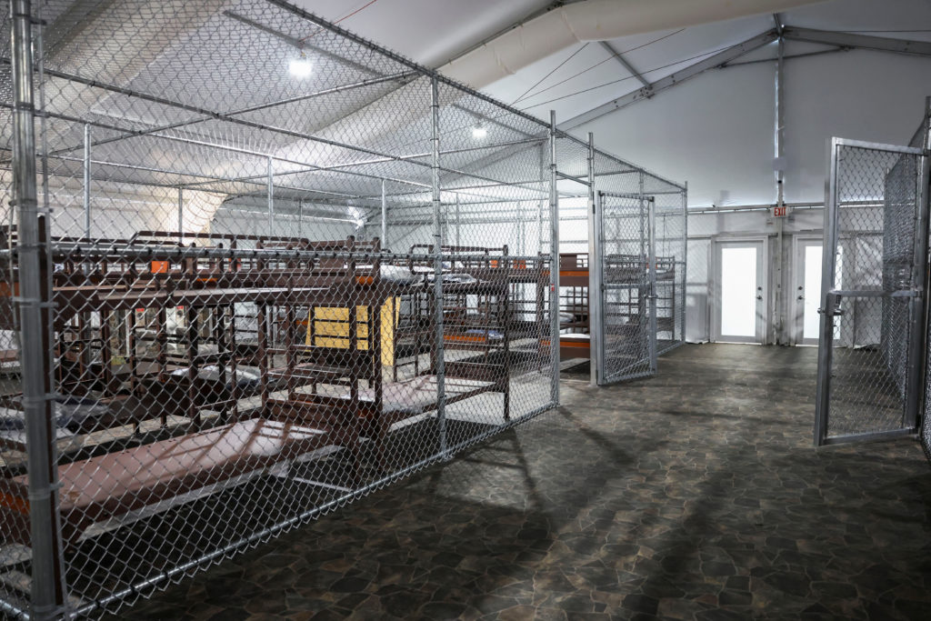 “Alligator Alcatraz”: críticas al centro migratorio como instrumento de intimidación política