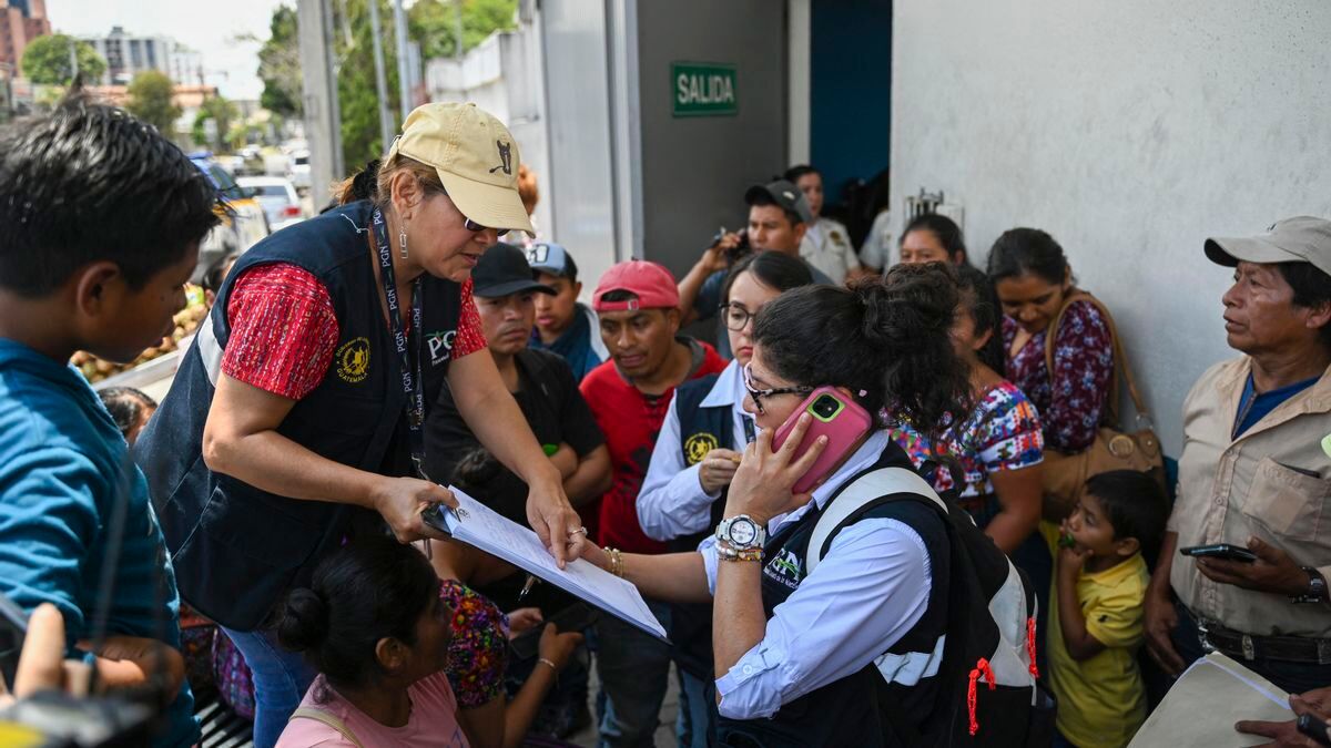 Un juez bloquea temporalmente al gobierno de Trump de deportar a cientos de niños guatemaltecos