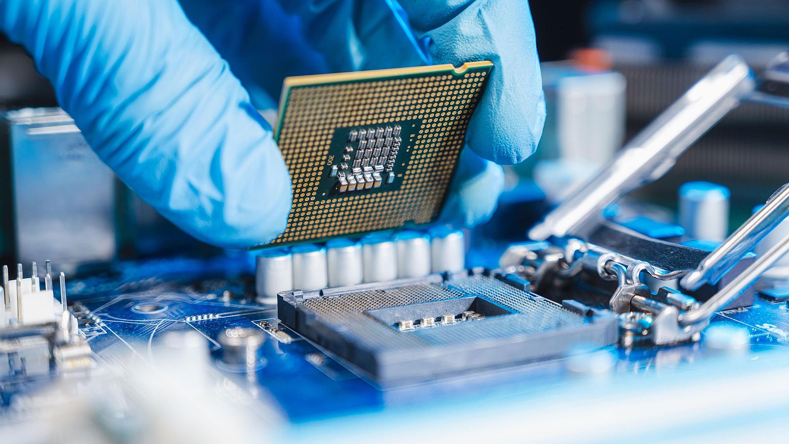 Trump veta la venta de chips Blackwell de Nvidia a China